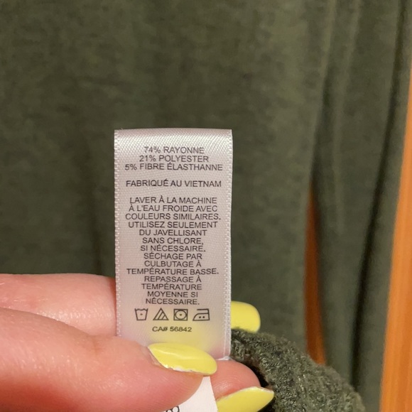 Express V-neck sweater, army green, size M - Picture 4 of 6